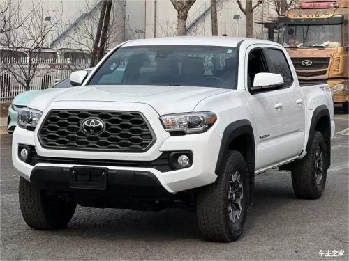 塔库玛加规版 全部在售 2023款 2022款 2021款 2017款购塔库玛加规版享17.8万优惠 欢迎上门试驾