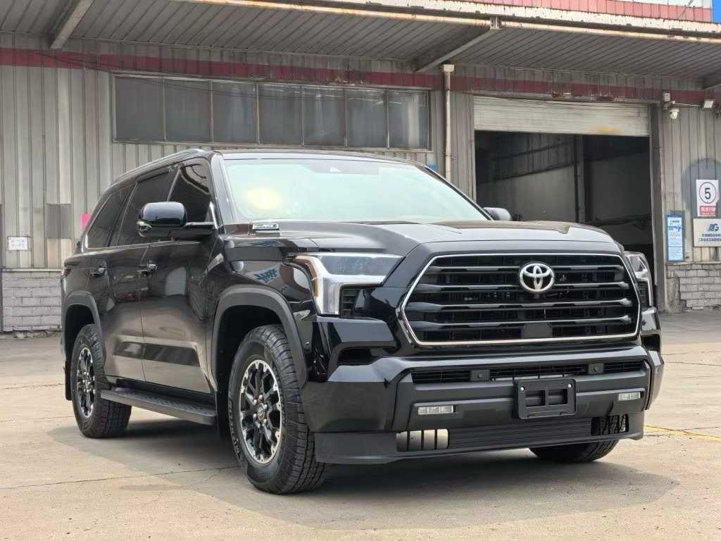 红杉加版 全部在售 2025款 2024款 2023款 2022款 2018款 2017款全新丰田红杉混动 加版顶点现车促惠销售中