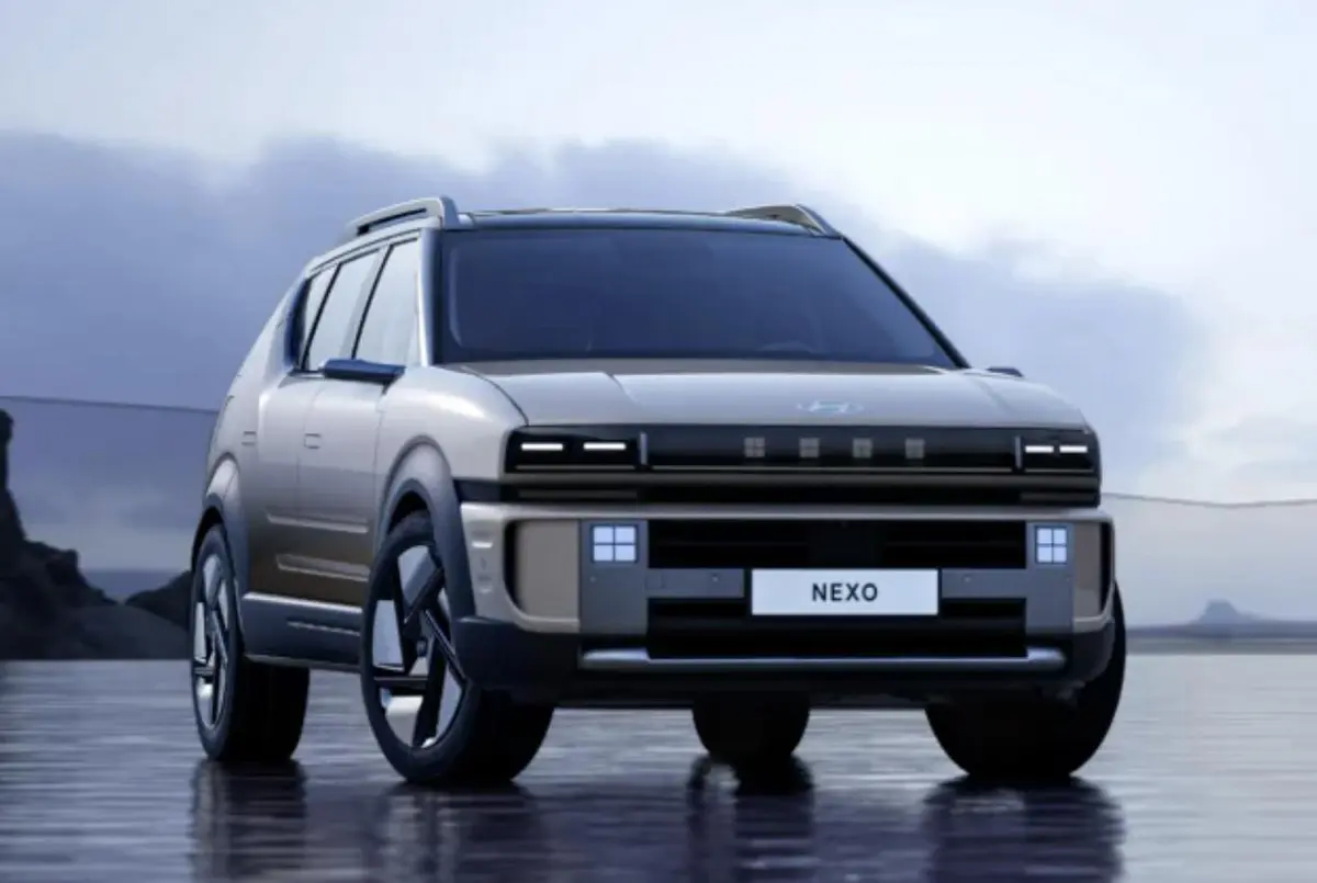 现代全新SUV，外观很复古硬朗，不用烧油、不用充电，续航700km