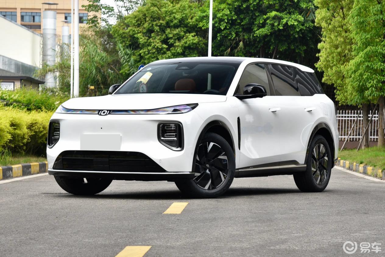 长安启源Q07 PK 宋PLUS DM-i，谁更香？