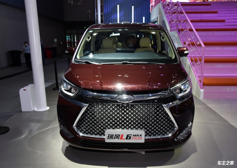 成都瑞风L6 MAX最低18.38万起售 暂无优惠