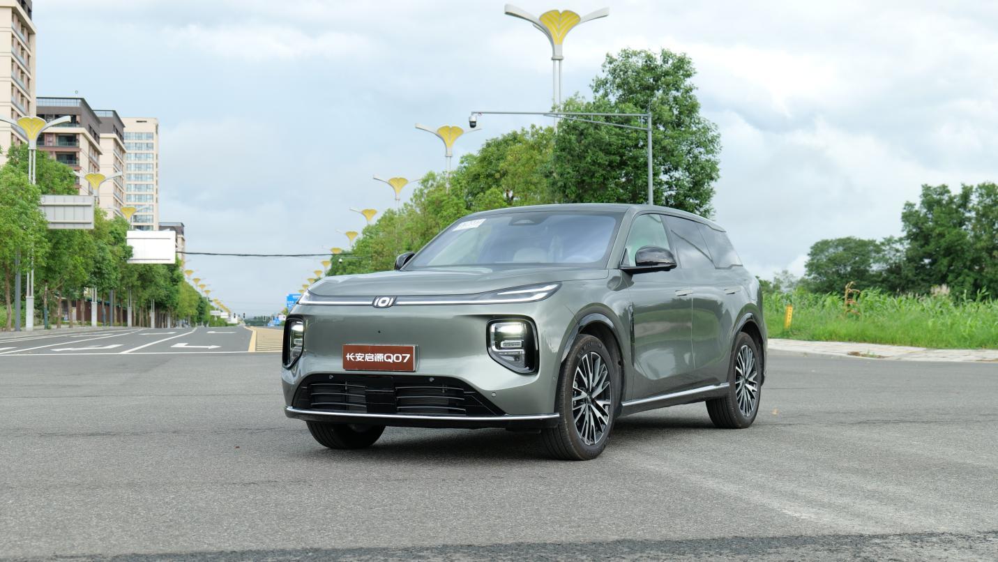 家庭用车要照顾全家情绪，宋L VS启源Q07，谁更全面？