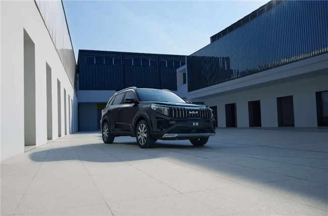 十万块的高性价比SUV，起亚智跑用科技与动力给你答案