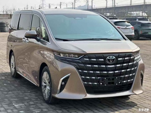 成都丰田(进口)埃尔法限时优惠 购车让利1万元