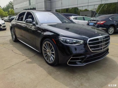 奔驰S级加版 全部在售 2025款 2024款 2023款 2022款 2021款 2020款奔驰S580 四驱 长轴加版团购钜惠6万 欢迎到店试驾